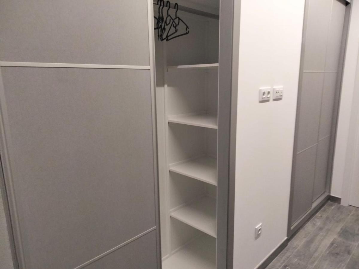 Apartamento Loft La Calahorra 1 con posibilidad de aparcamiento Córdoba Exterior foto