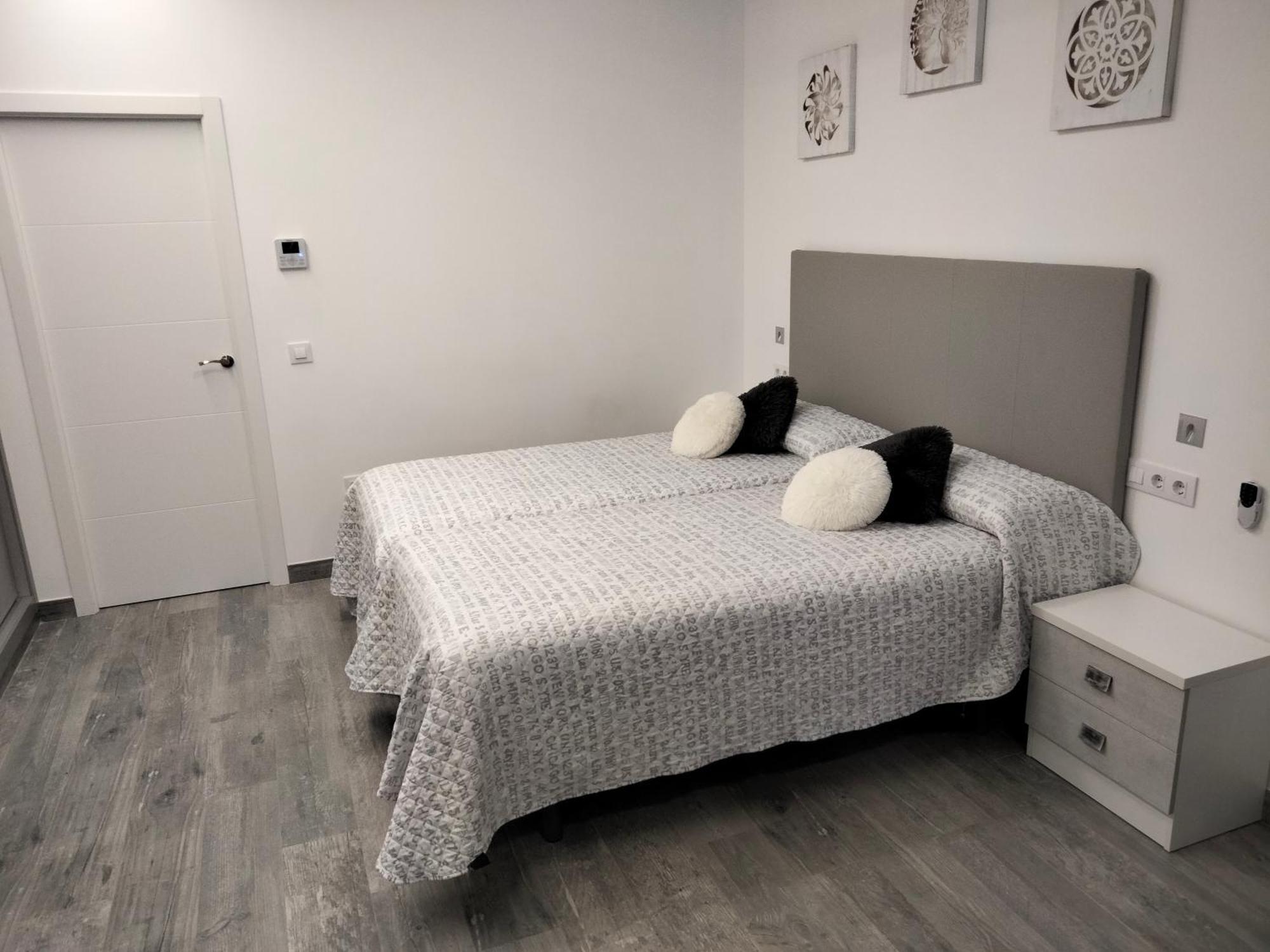 Apartamento Loft La Calahorra 1 con posibilidad de aparcamiento Córdoba Exterior foto